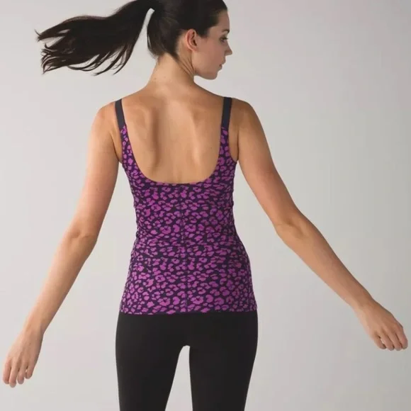 Lululemon Barre None Tank Sz 6 Mini Cherry Cheetah Ultra Violet Navy Blue Preppy - Picture 8 of 9